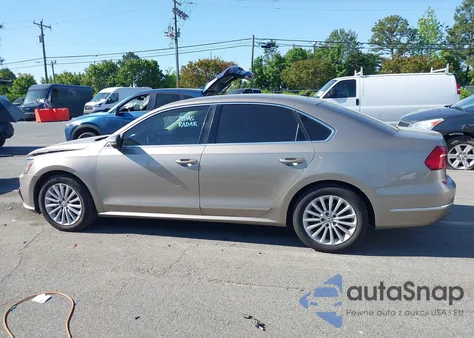 2016 Volkswagen Passat Se из США, поврежденный, VIN 1VWBS7A34GC047638